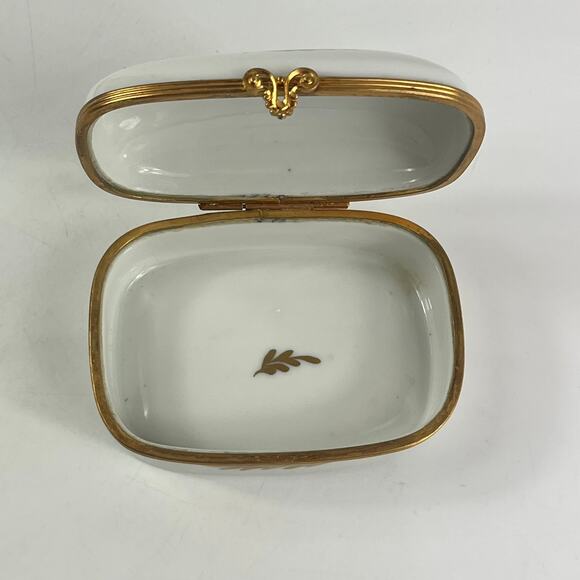 Couleuvre Limoges France Porcelain Trinket Box Roman Helmet Motif Hand Painted - Picture 7 of 14